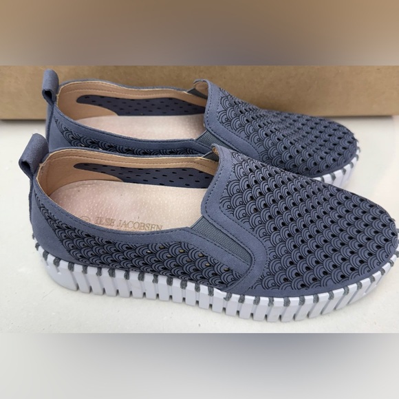 ILSE JACOBSEN Tulip 140 Flats Powder Blue Size 36 - Picture 6 of 11